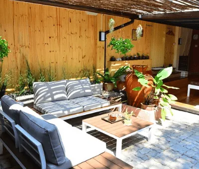 Female relaxation area