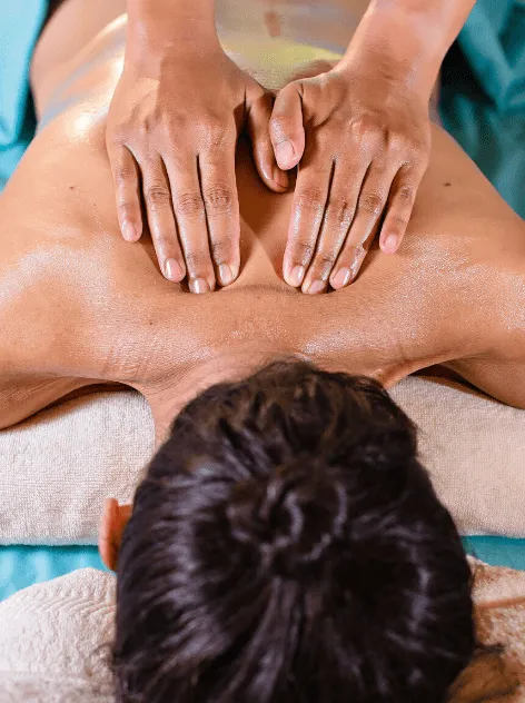 Spa therapist at test-scraping-2c